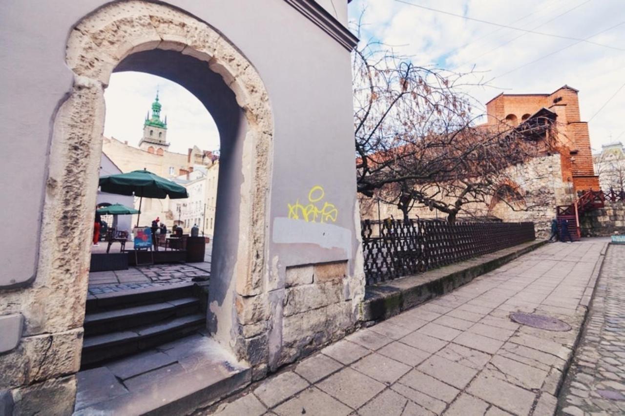 Apartmán Cozy & New Furnished Flat In Old Town Of Lvov Exteriér fotografie